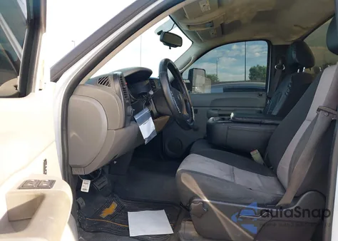 2008 Chevrolet Silverado 1500 Work Truck из США, поврежденный, VIN 1GCEC14X28Z210309